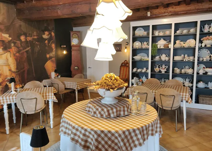 Auberge De La Chaloire