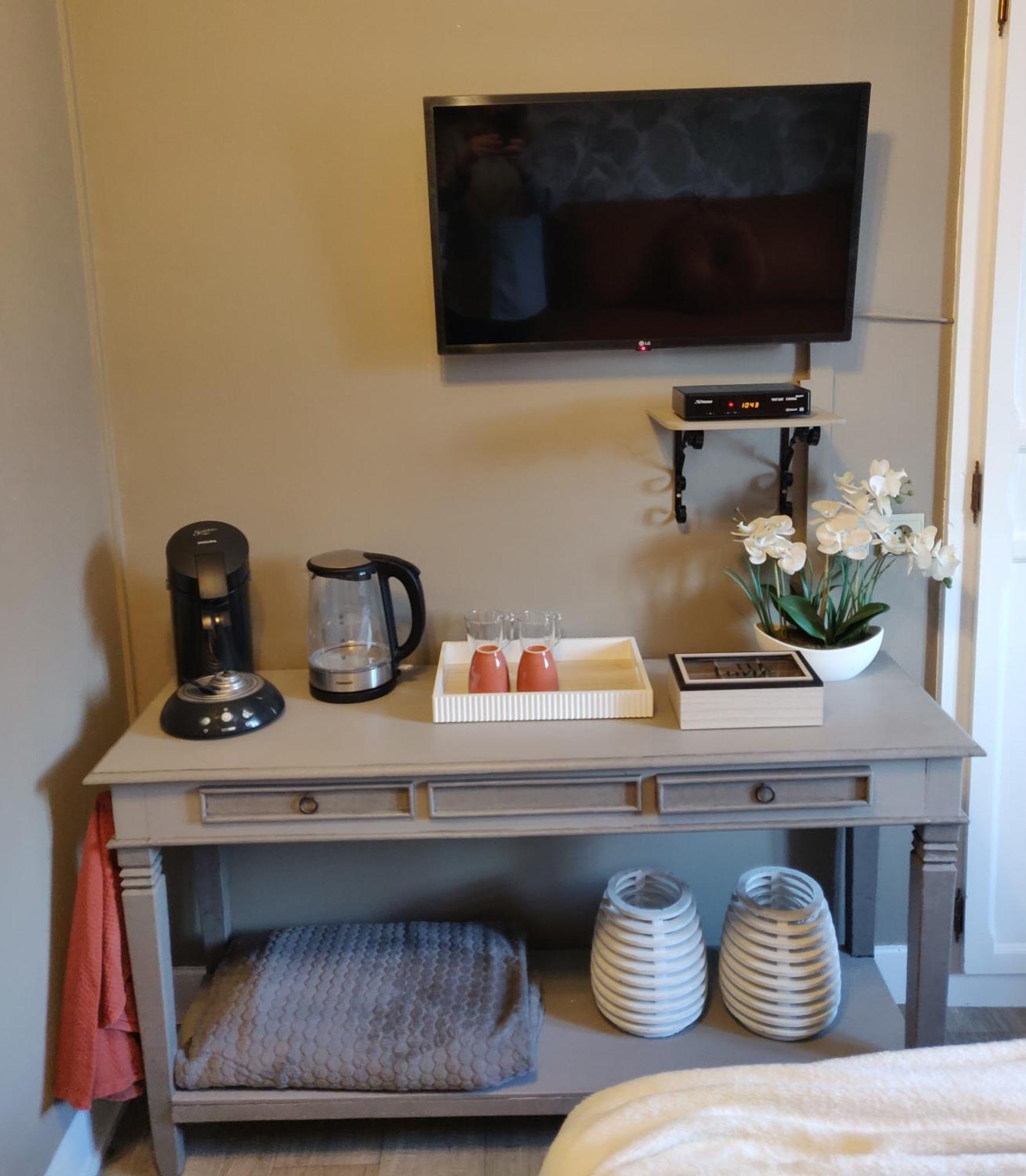 Bed & Breakfast De La Chaloire