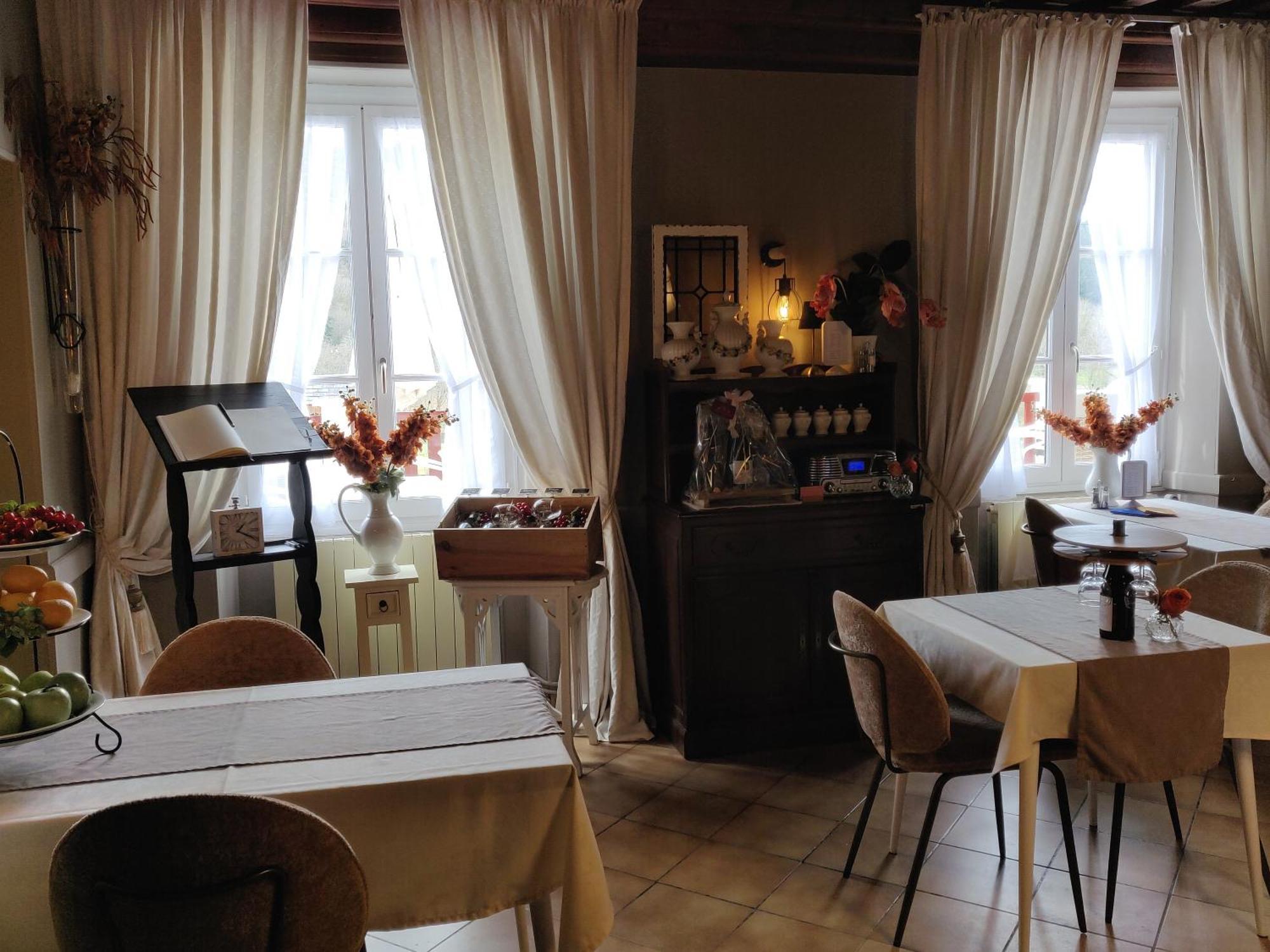 De La Chaloire Bed & Breakfast La Petite-Verrière