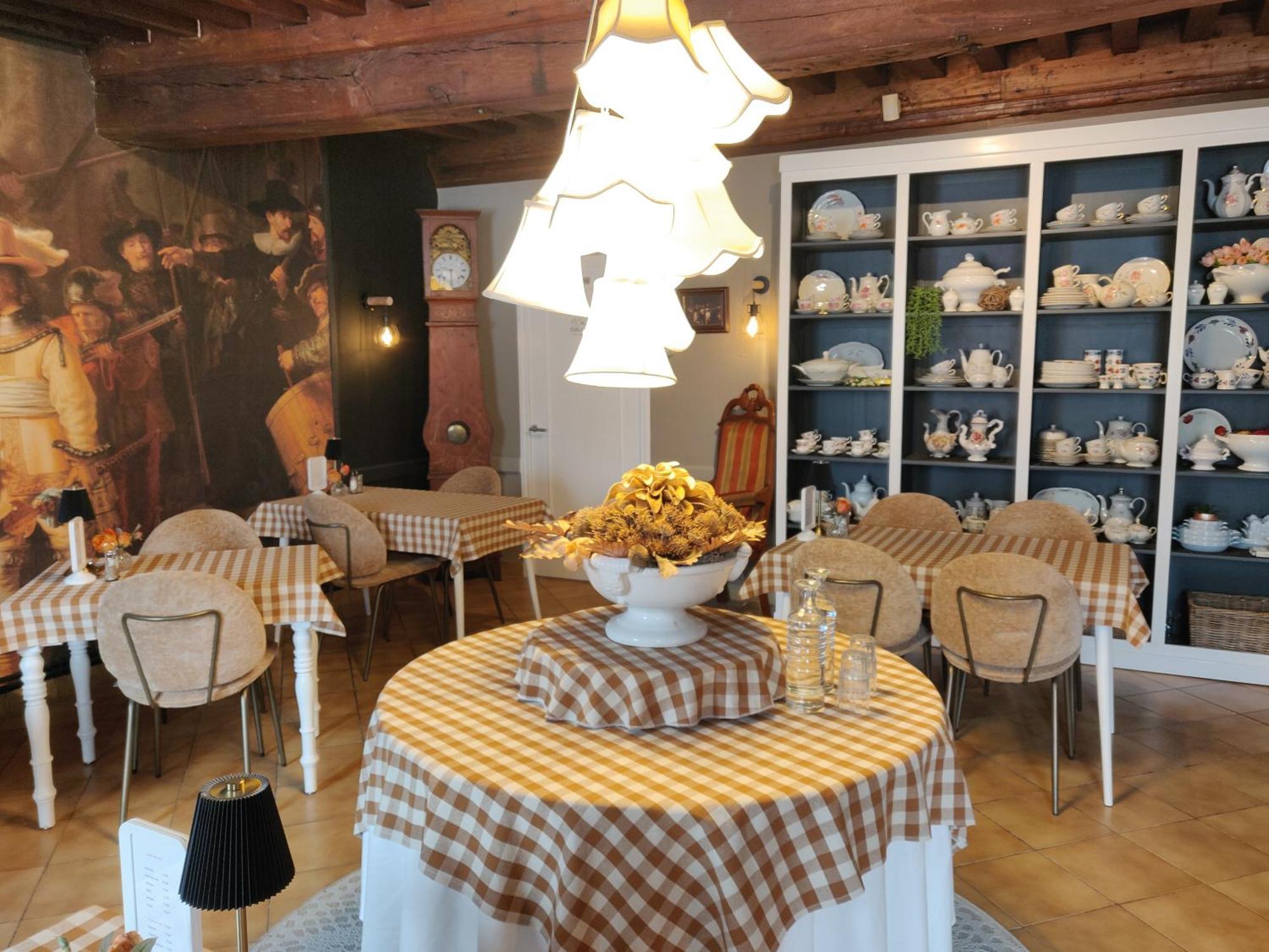 De La Chaloire Bed and breakfast 2*