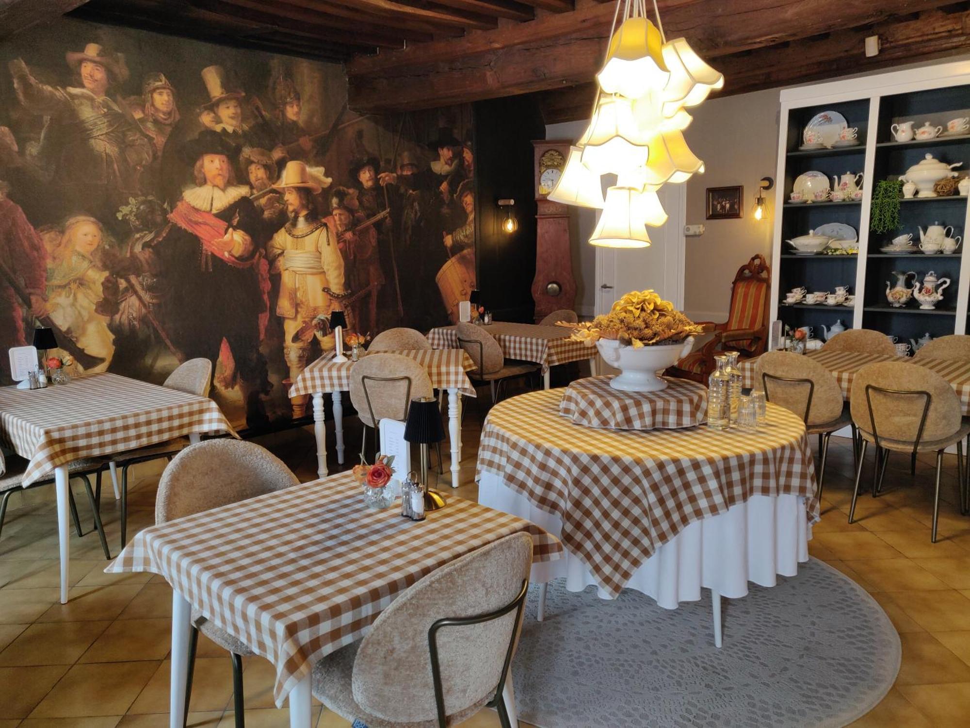 De La Chaloire 2* La Petite-Verrière